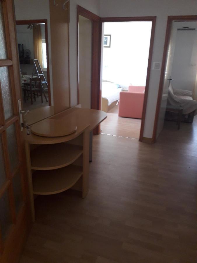 Apartments With A Parking Space Kampor, Rab - 4984 Exterior foto