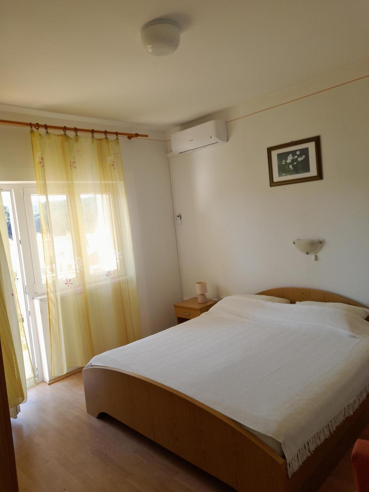 Apartments With A Parking Space Kampor, Rab - 4984 Exterior foto